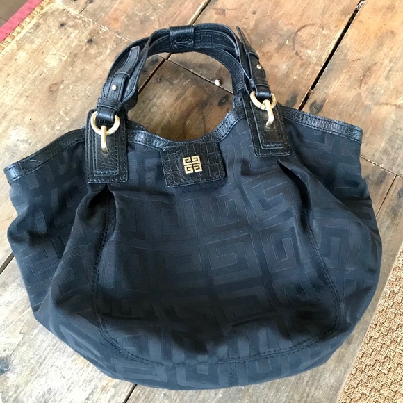 Givenchy Handbags - Givenchy Designer Black Purse